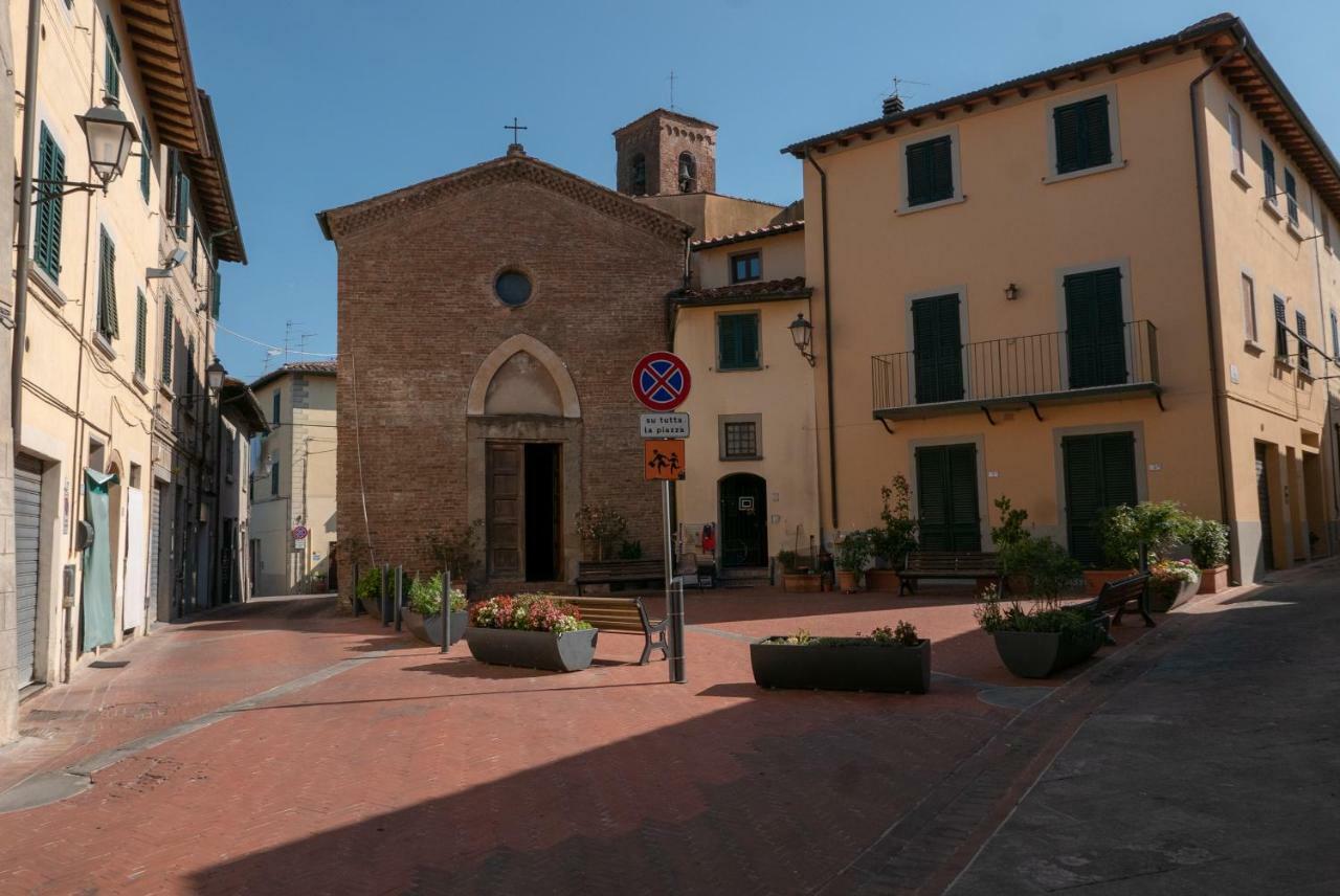 La Casa Di Paolo Sulla Via Francigena Castelnuovo D'elsa Exterior foto